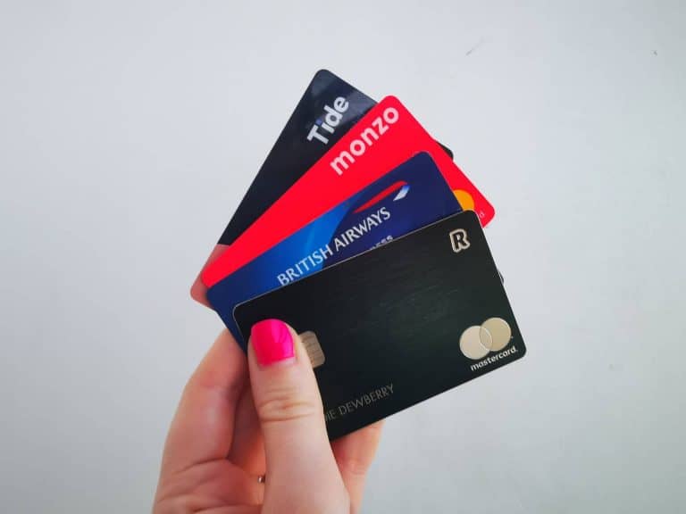 digital nomad banking