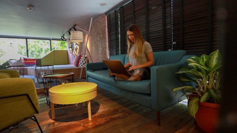 Write for a digital nomad blog