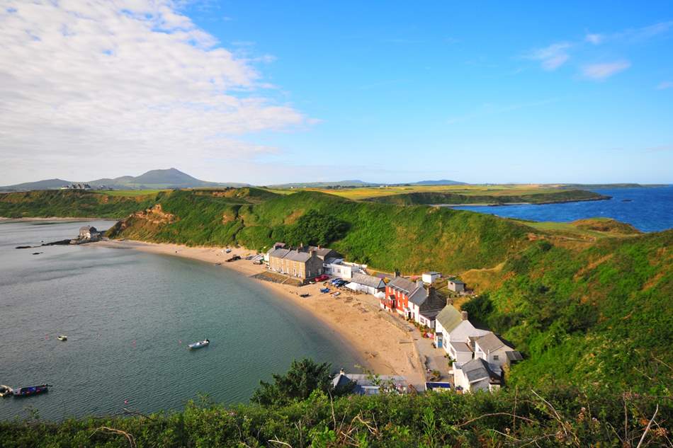 The Ultimate Eco-Friendly Wales Road Trip - 7 Days In Wales For Nature Lovers 5 Porthdinllaen Wales