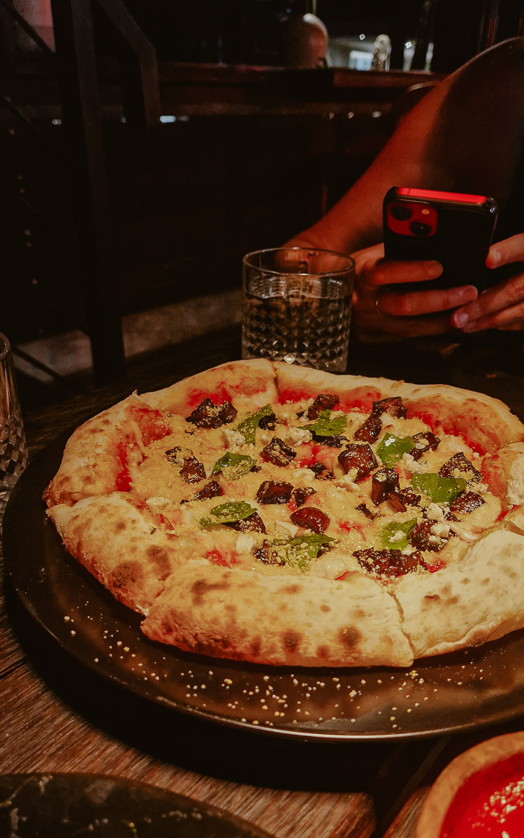Vegan Canggu: A tried-and-tested guide to vegan cafes & restaurants in Bali's digital nomad hotspot 12 Pizza at plant-based Italian restaurant Kasto in Canggu Bali