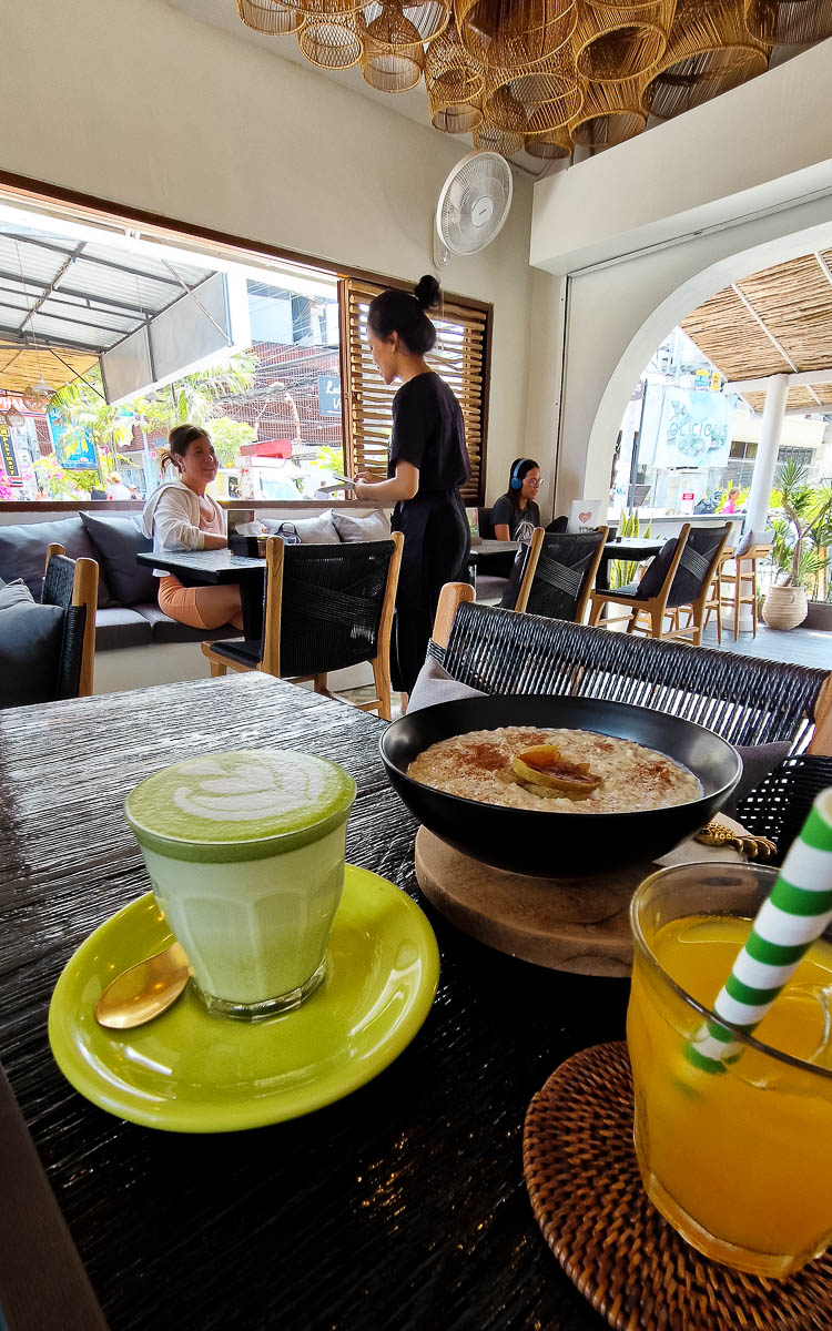 Vegan Canggu: A tried-and-tested guide to vegan cafes & restaurants in Bali's digital nomad hotspot 22 A vegan breakfast combo with overnight oats, matcha latte and juice at Matcha Cafe in Canggu Bali