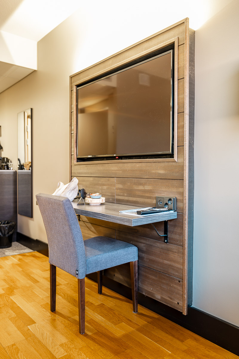 Lapland Hotels Kuopio: Bringing the Lappish Nature to Finnish Lakeland 3 Desk at Lapland Hotels Kuopio